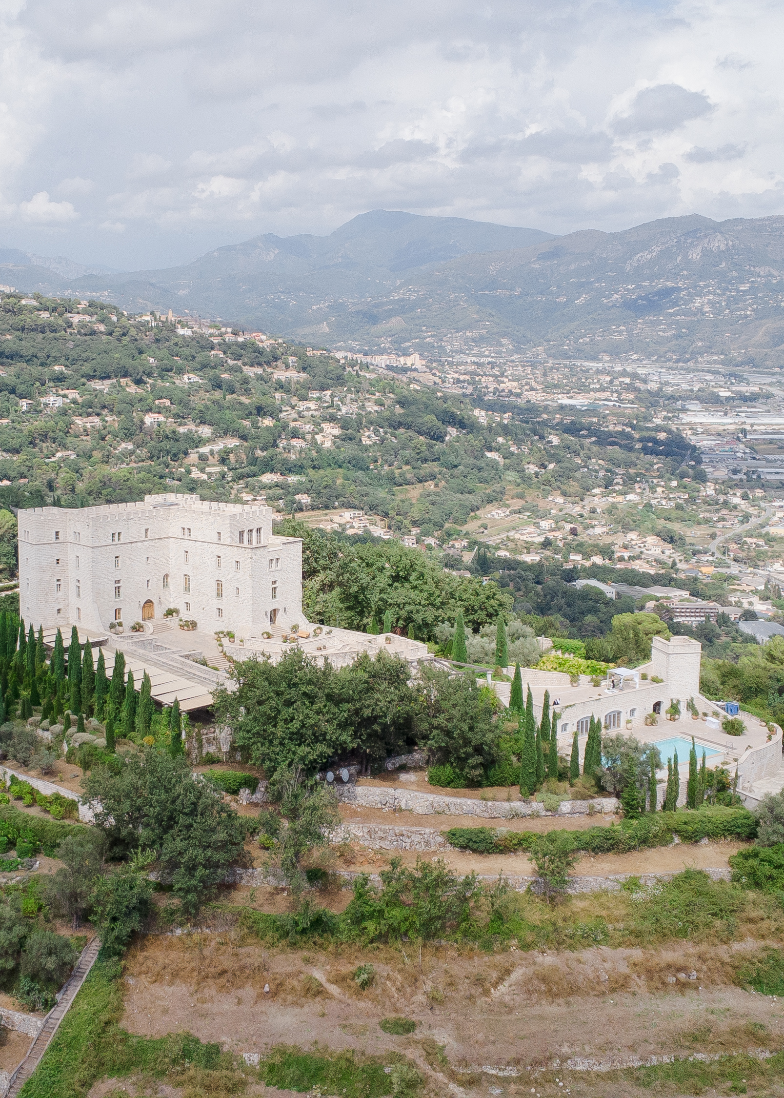 Chateau Saint Jeannet Wedding