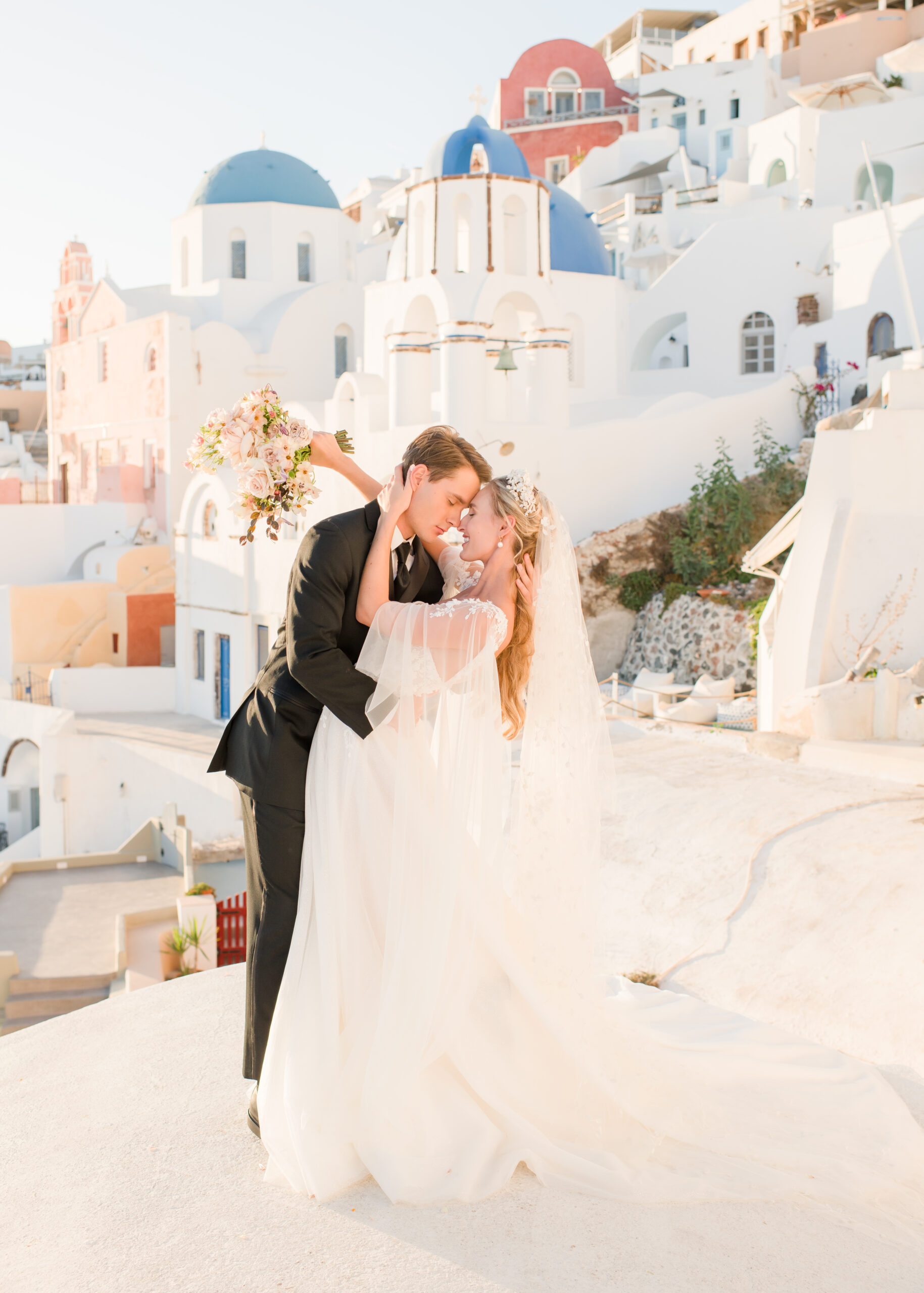 wedding couple in santorini greece 