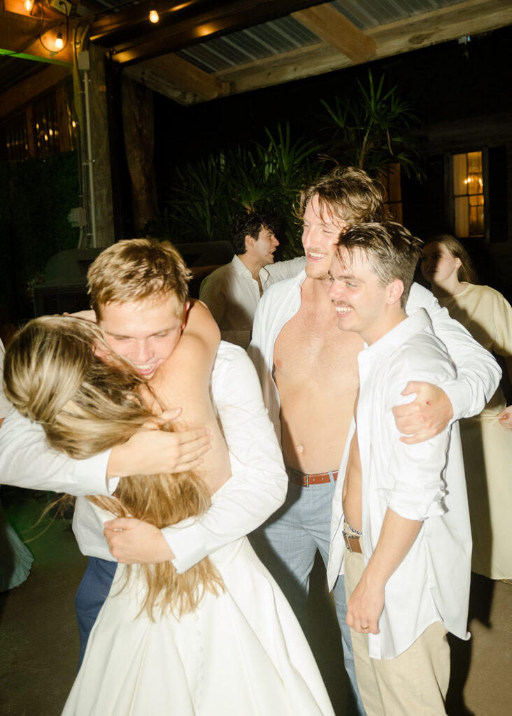 La Venture Grove Wedding Reception