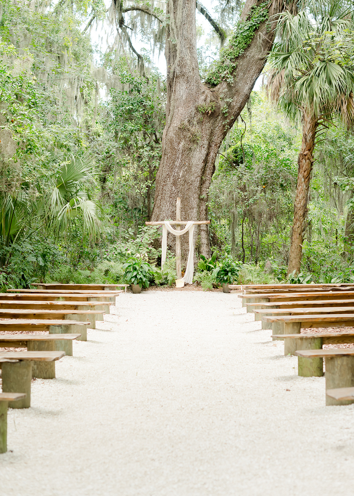 La Venture Grove Wedding Ceremony location